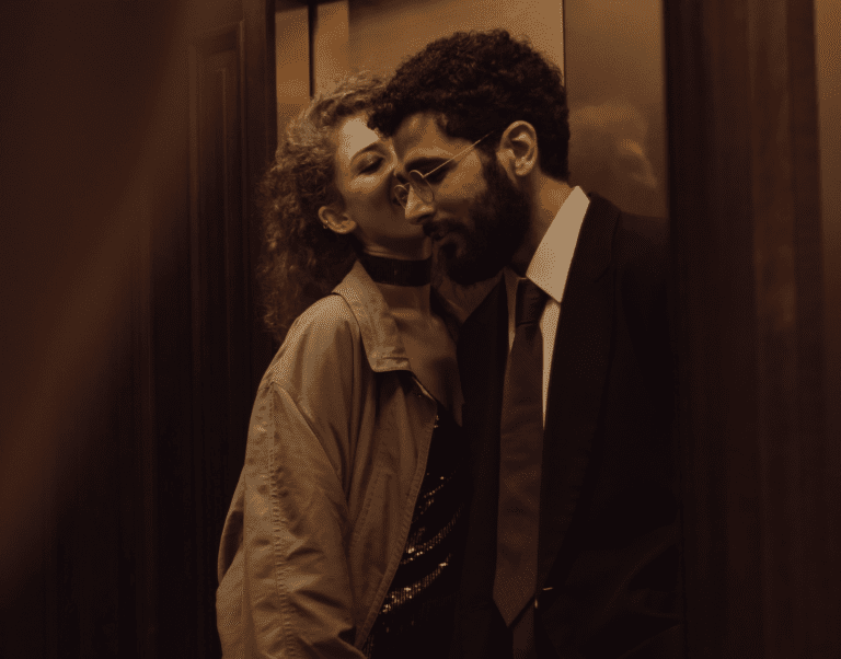 Hooking up and Dating