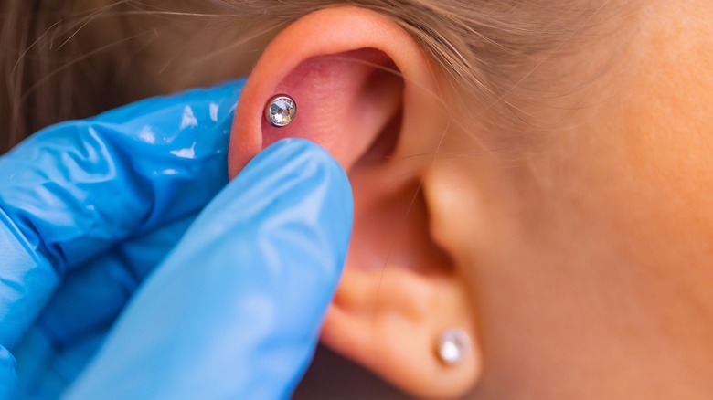 What Kind of Earrings Can You Wear After Piercing