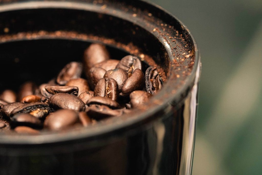 7 Ways To Combine Caffeine And Kratom To Your Fitness Routine