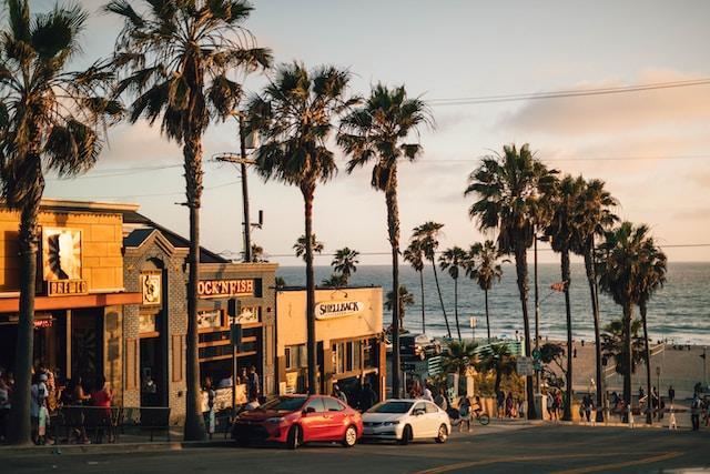Find Community After Moving to Los Angeles