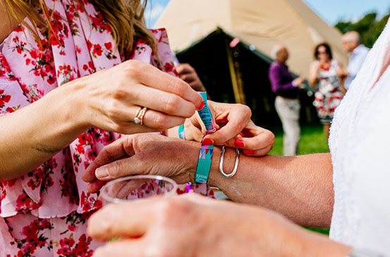 10 Creative Ways to Use Custom Printed Wristbands For Promotion