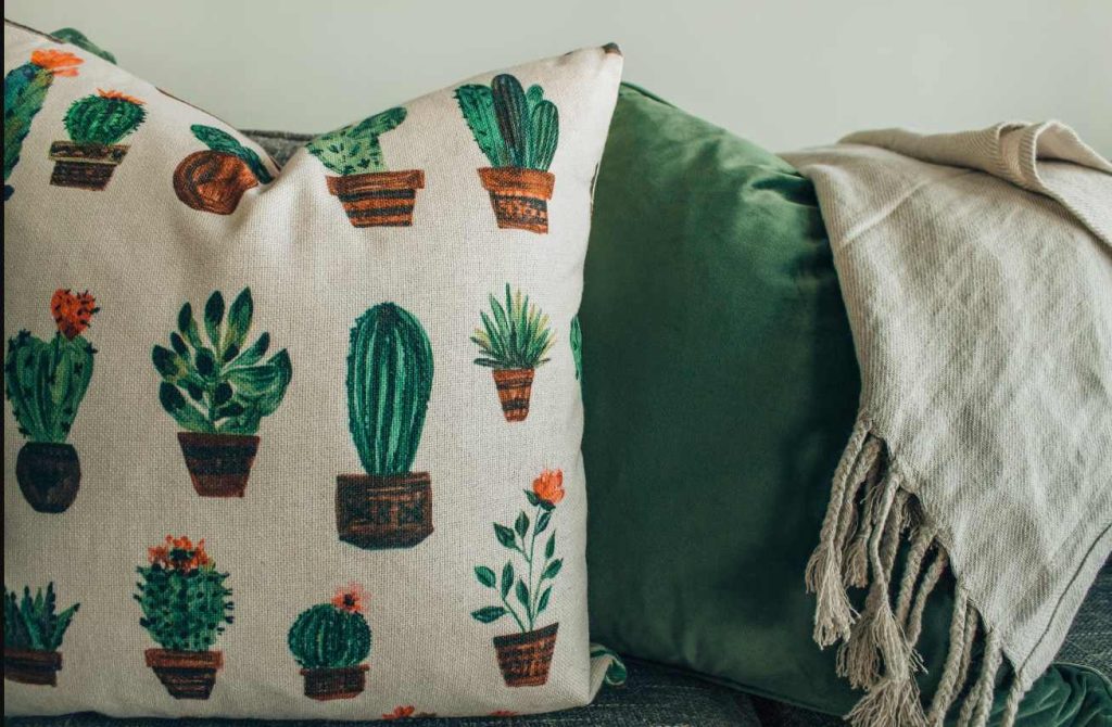 Linen Upholstery and Its Role in Home Design