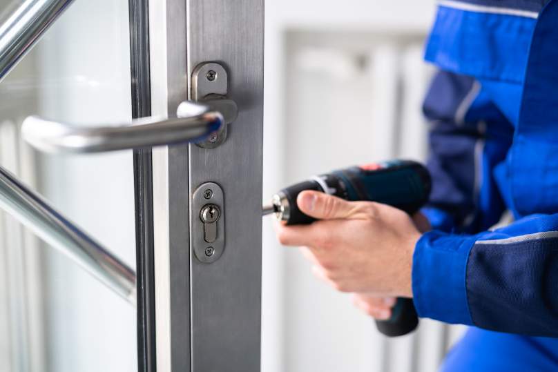 Why Every Philadelphia Business Needs a Reliable Commercial Locksmith