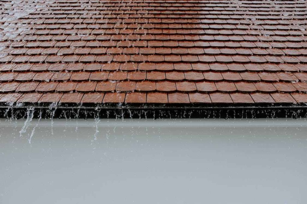 4 Things to Consider When Waterproofing Your Pitched Roof