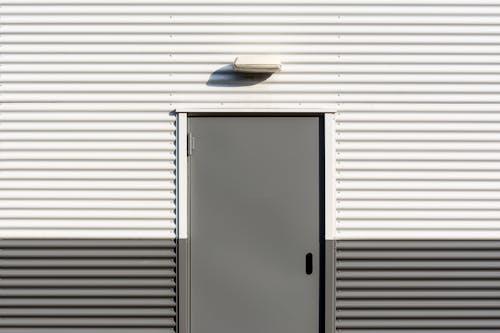 8 Key Elements in Modernizing Your Home's Exterior